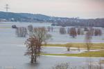 Narew w Łomży powyżej stanu ostrzegawczego