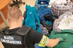 KAS przejęła podrobioną odzież | xlomza.pl