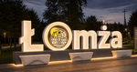100 tysięcy złotych za napis "ŁOMŻA" w parku